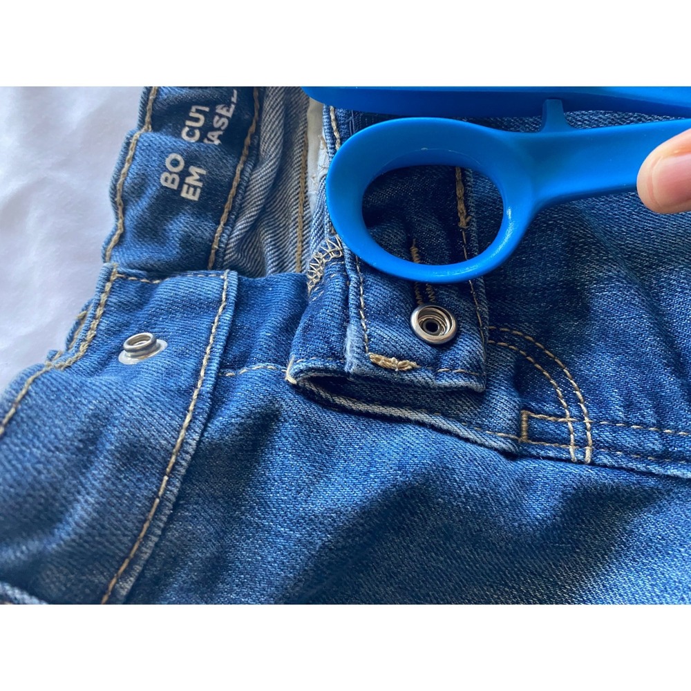 Childrens Place Boys Denim Bootcut Jeans Size 3T Blue Adjustable Waist - Picture 11 of 12